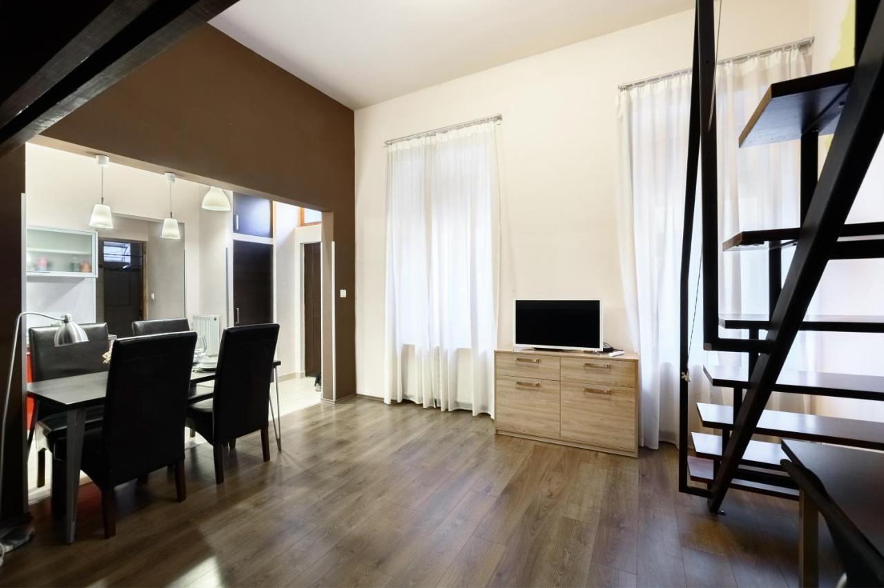 Arpa Flat Hellas Budapest Eksteriør bilde